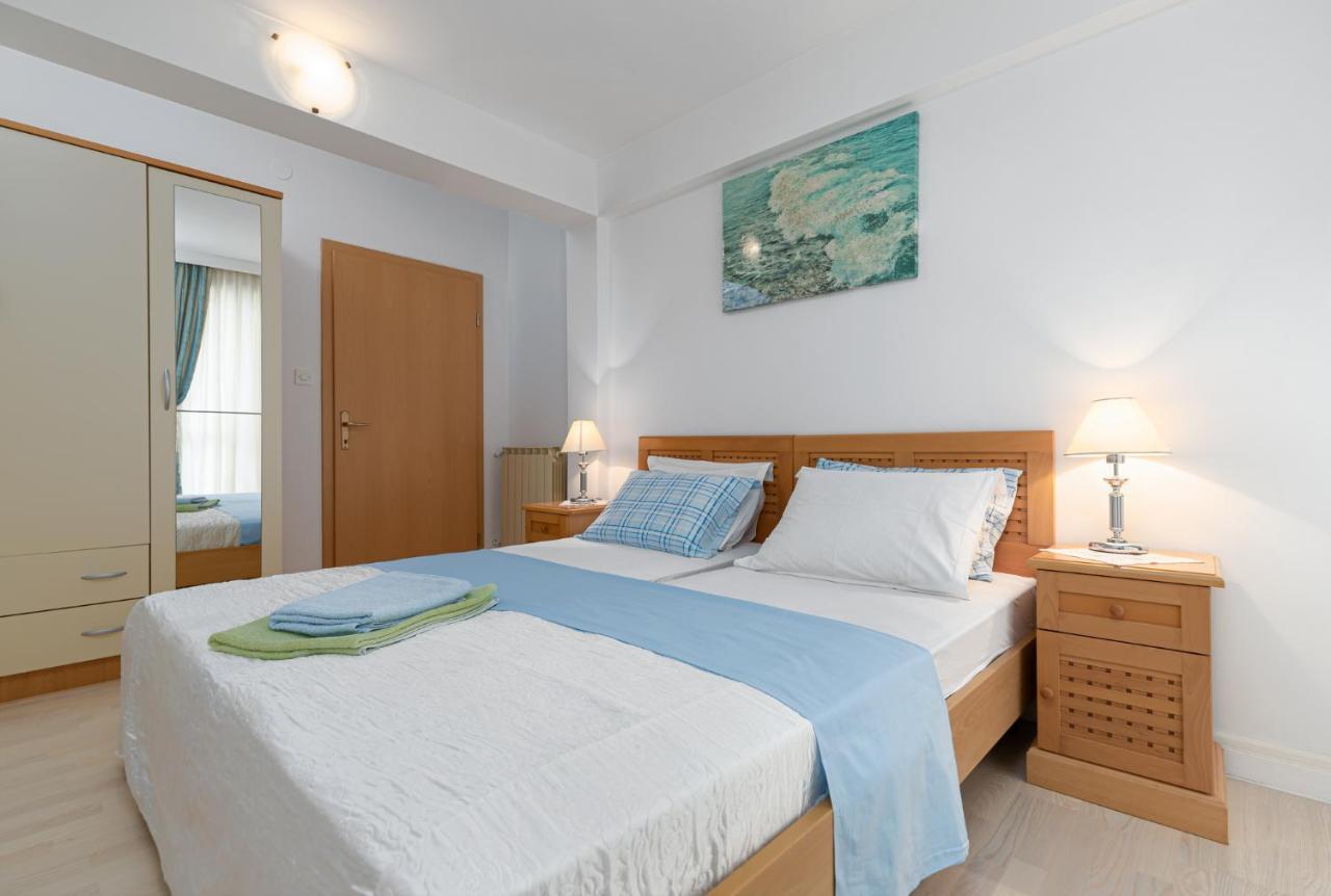 Gloria Apartment Porec Bagian luar foto